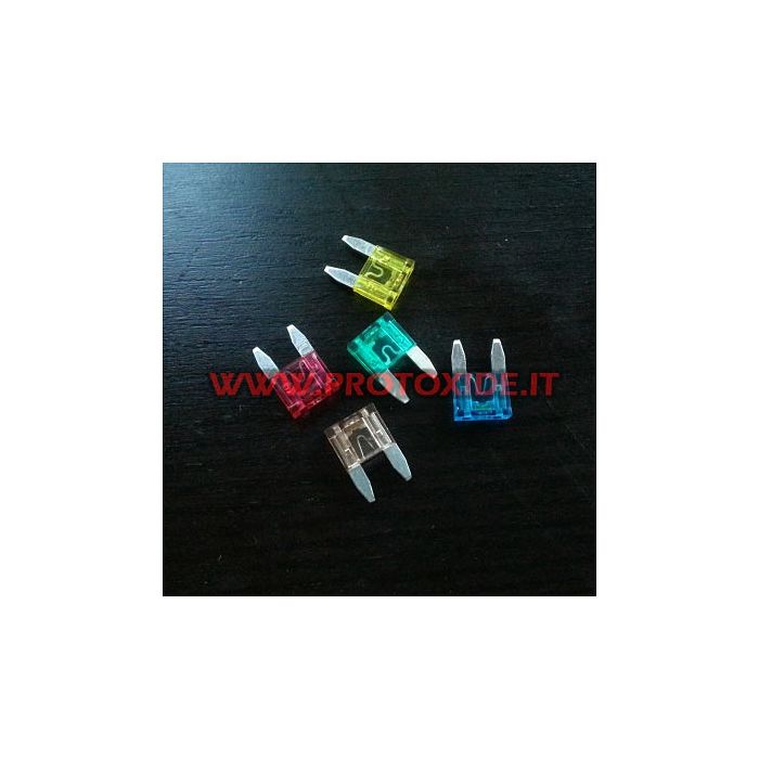 Mini fuse with integrated LED Component electronics