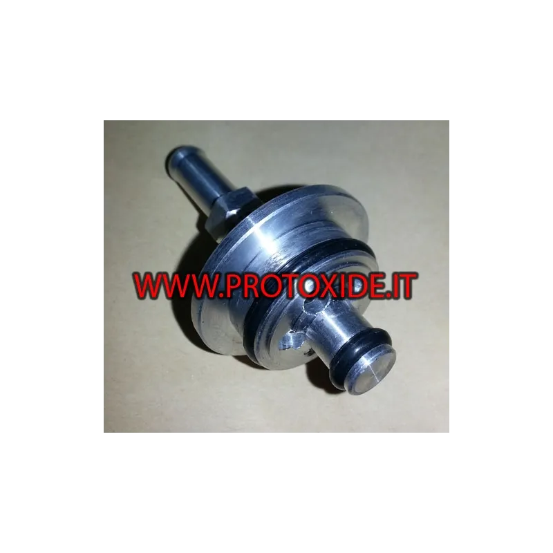 Adattatore flauto per regolatore pressione benzina esterno Renault Clio 1800 16v - 2000 Williams Adattatore flauto per regolatore pressione benzina esterno Renault Clio 1800 16v - 2000 Williams