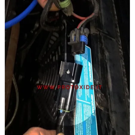 Connettore elettrico per ventola radiatore acqua Lancia Delta 2000 8-16v 2 vie Connettori elettrici automotive