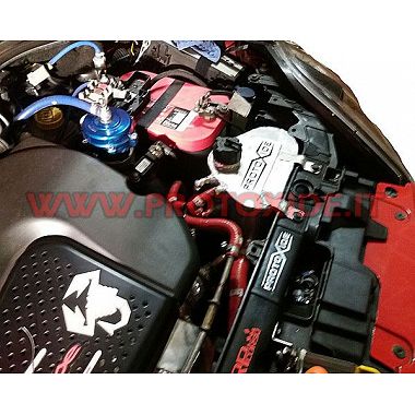 Dipòsit d'aigua del motor d'alumini Fiat GrandePunto Abarth Banys per als tancs d'oli i combustible