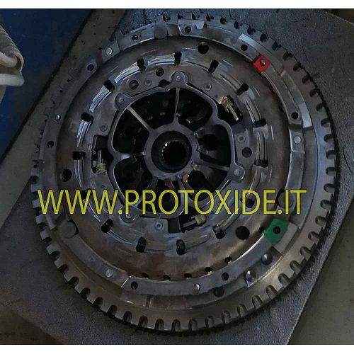 Enkelmassavliegwielset met versterkte koppeling Renault Clio 3.000 V6 fase 1-2 verlicht Stalen vliegwielset met versterkte ko...