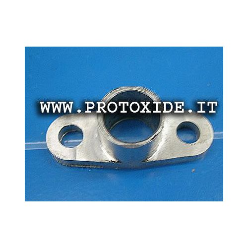Oil drain fitting for Garrett turbochargers Oil pipes and fittings for turbochargers