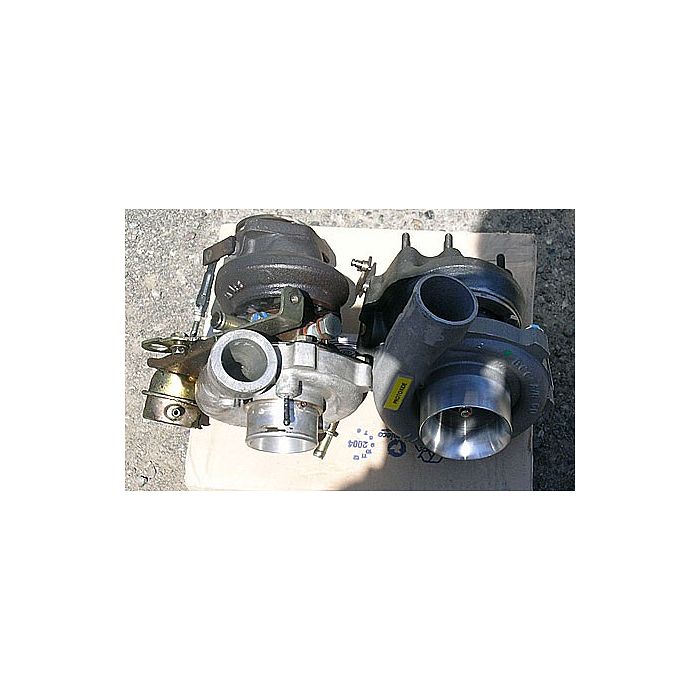 Turbocompressore Alfa Romeo 75 1800 Turbo 300 hp 8S60-4760 maggiorato su CUSCINETTI Turbocompressori su cuscinetti da competi... Turbocompressore Alfa Romeo 75 1800 Turbo 300 hp 8S60-4760 maggiorato su CUSCINETTI Turbocompressori su cuscinetti da competi...