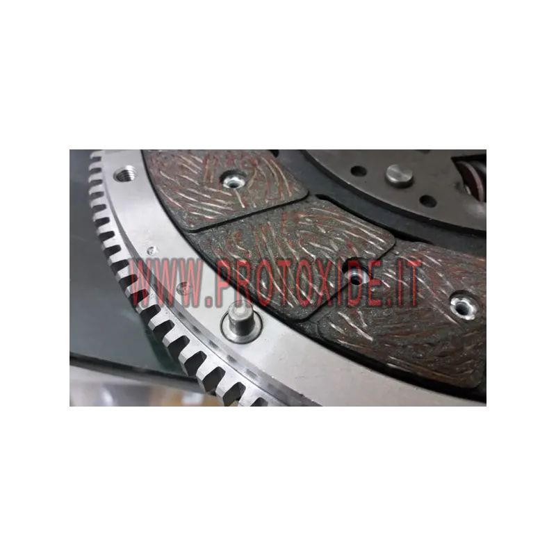 Komplet enomasnega jeklenega vztrajnika z ojačano sklopko Audi A1 1400 TSI TFSI Turbo Komplet enomasnega jeklenega vztrajnika z ojačano sklopko Audi A1 1400 TSI TFSI Turbo