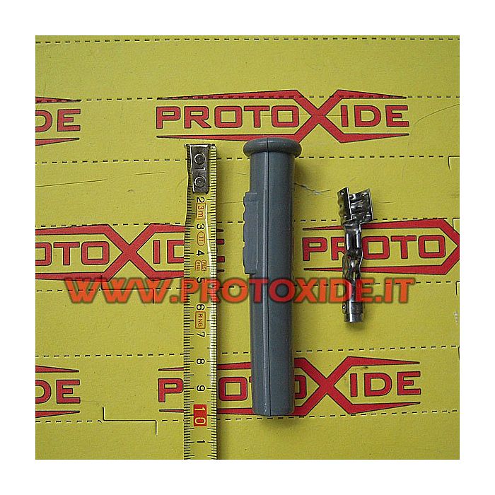 Spark plug with straight terminal